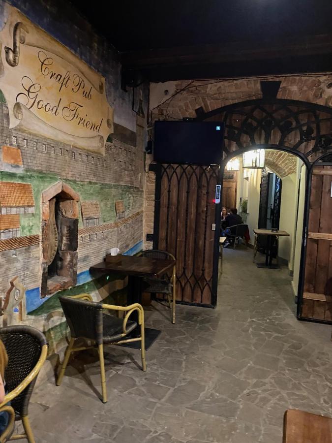 Апартаменти Королівські На Вулиці Лесі Українки 19 Lviv Dış mekan fotoğraf