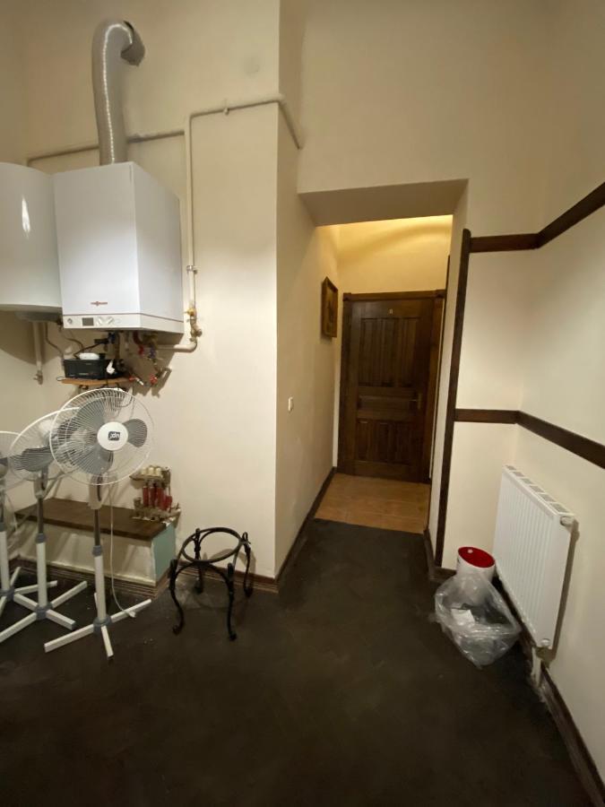 Апартаменти Королівські На Вулиці Лесі Українки 19 Lviv Dış mekan fotoğraf