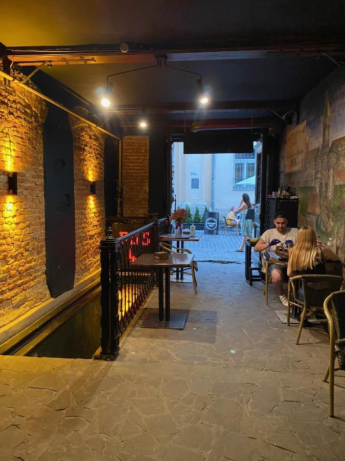 Апартаменти Королівські На Вулиці Лесі Українки 19 Lviv Dış mekan fotoğraf