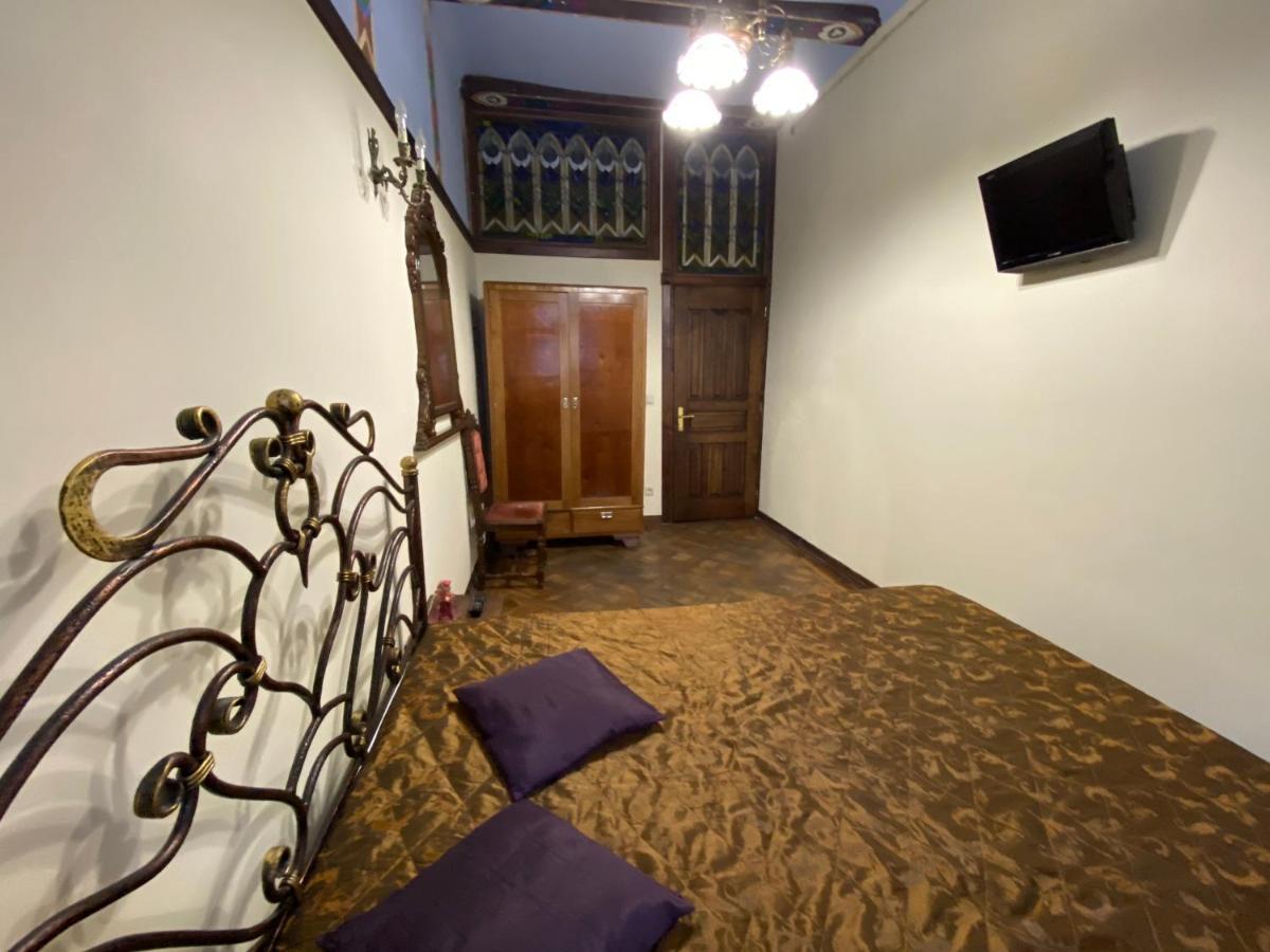 Апартаменти Королівські На Вулиці Лесі Українки 19 Lviv Dış mekan fotoğraf