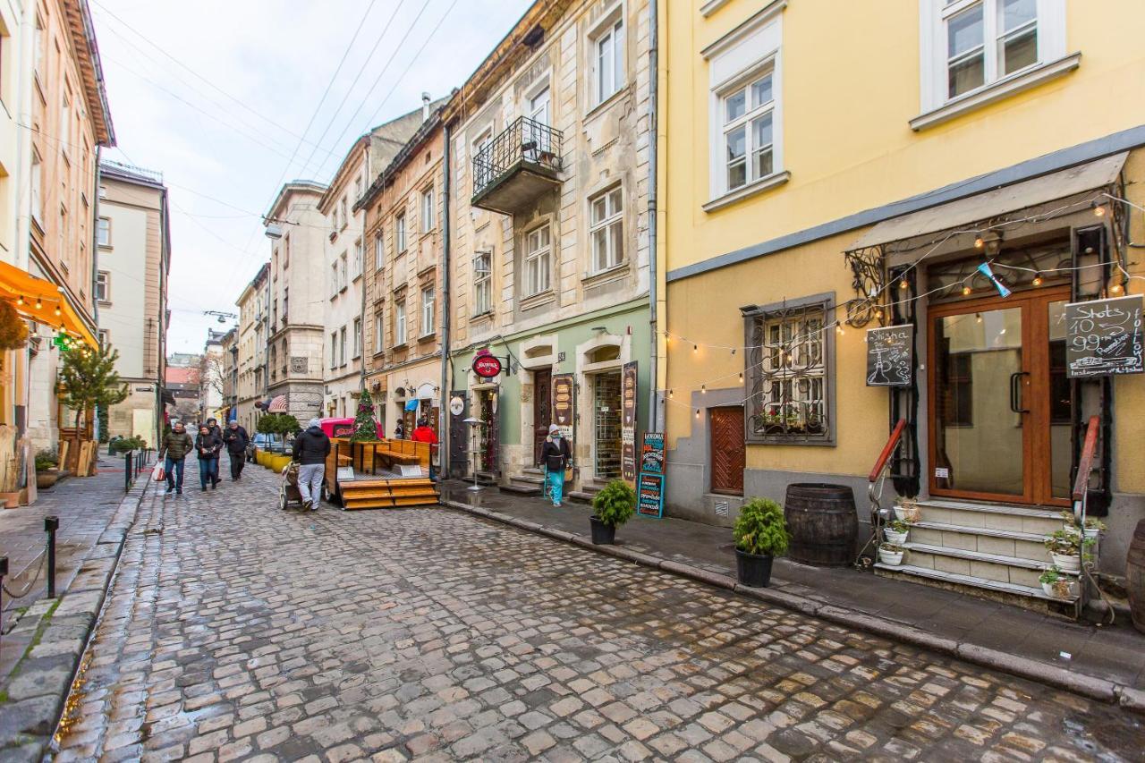 Апартаменти Королівські На Вулиці Лесі Українки 19 Lviv Dış mekan fotoğraf
