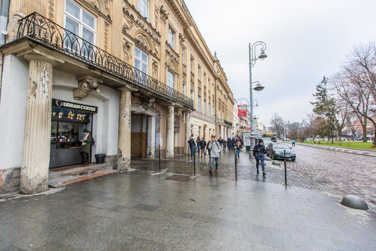 Апартаменти Королівські На Вулиці Лесі Українки 19 Lviv Dış mekan fotoğraf